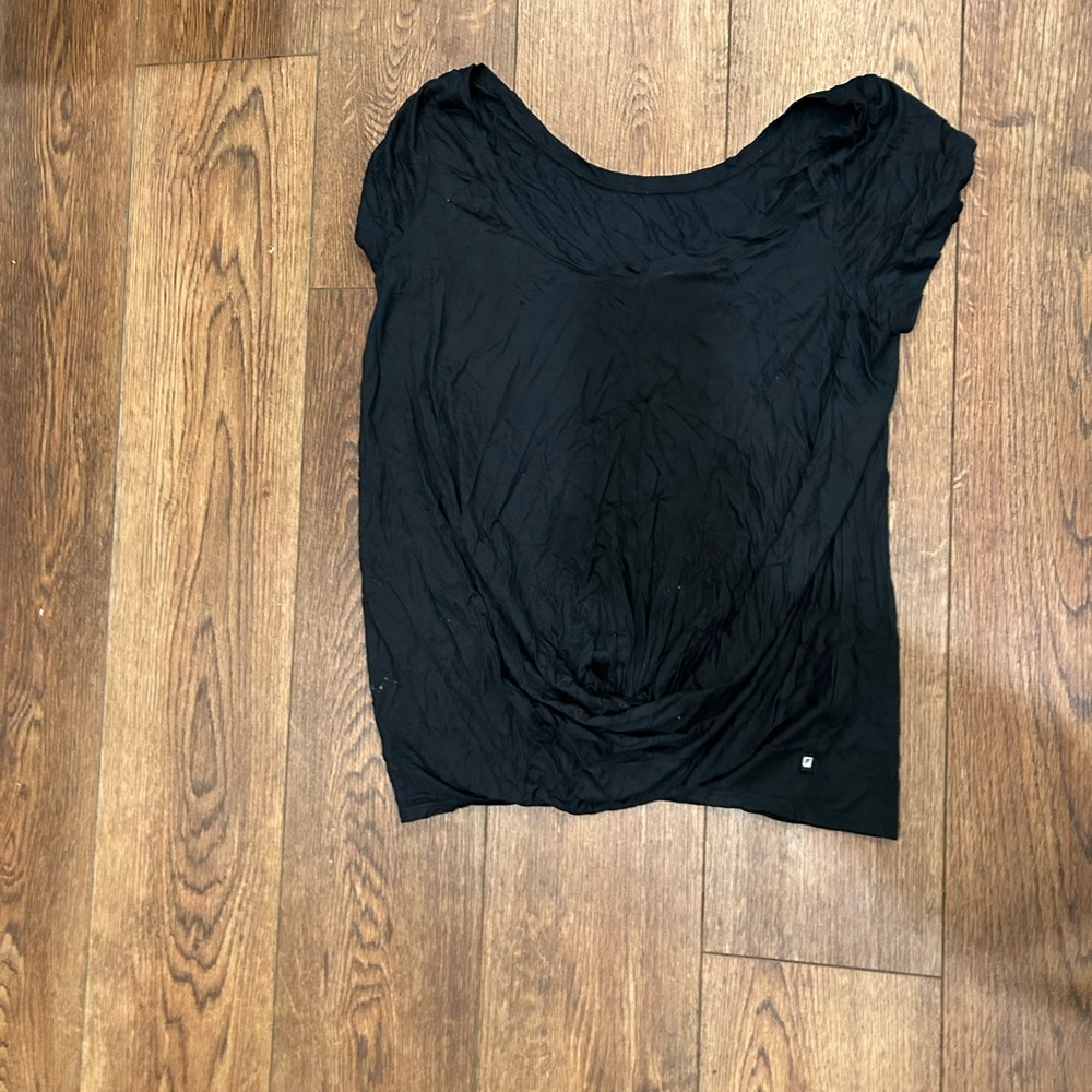 Fabletics tshirt - Picture 1 of 2